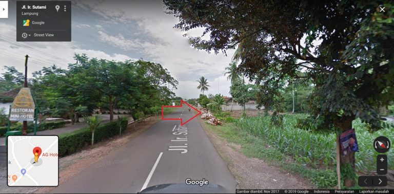 Jalan Raya Tepat Di Depan Tanah